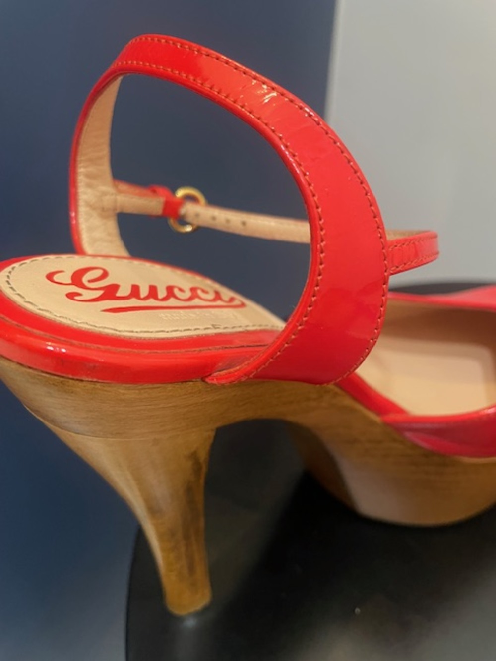 TITLE: Gucci Red/Orange Patent Platform Heels EU 36 Y2K Wooden Heel Pumps - Picture 6 of 14